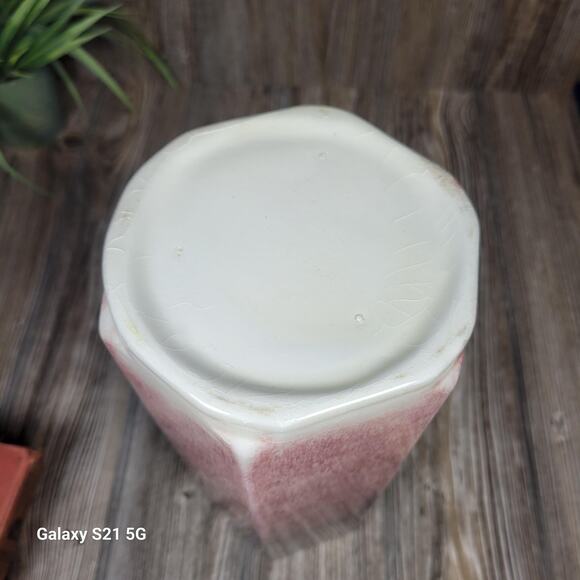 Vintage Pink Hombre Vase, Tall Hexagon MCM - Picture 6 of 6